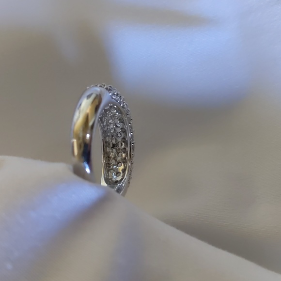 SWAROVSKI Crystal Silver Ring - Picture 8 of 8